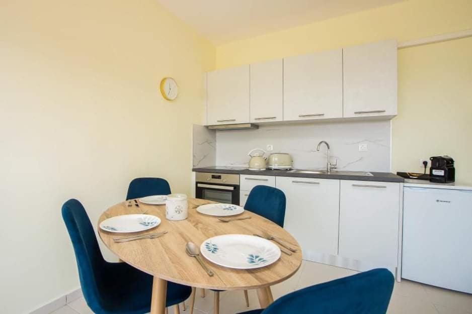 Eden Almond Tree - Luxurious Apartment With Sea View Rhodes City Exterior photo
